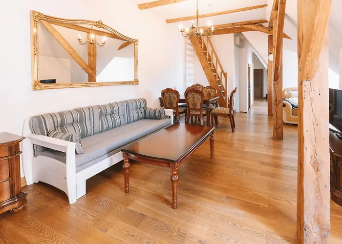 Dictumfactum Sky Lägenhet